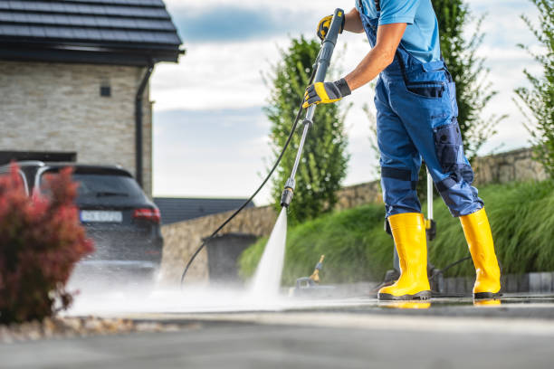 Best Patio and Deck Pressure Washing  in Harrisville, WV